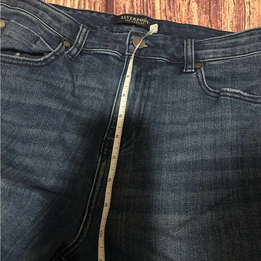 Women’s Liverpool Straight Leg Jeans Size 6/28 - Picture 4 of 7